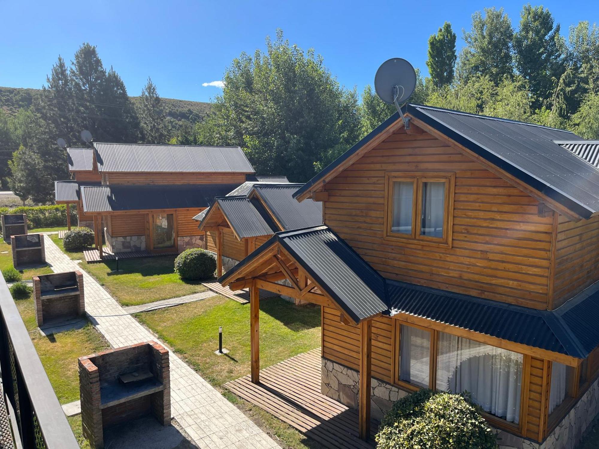Complejo Hotelero Illihue - Cabanas & Hosteria Junín de los Andes 外观 照片