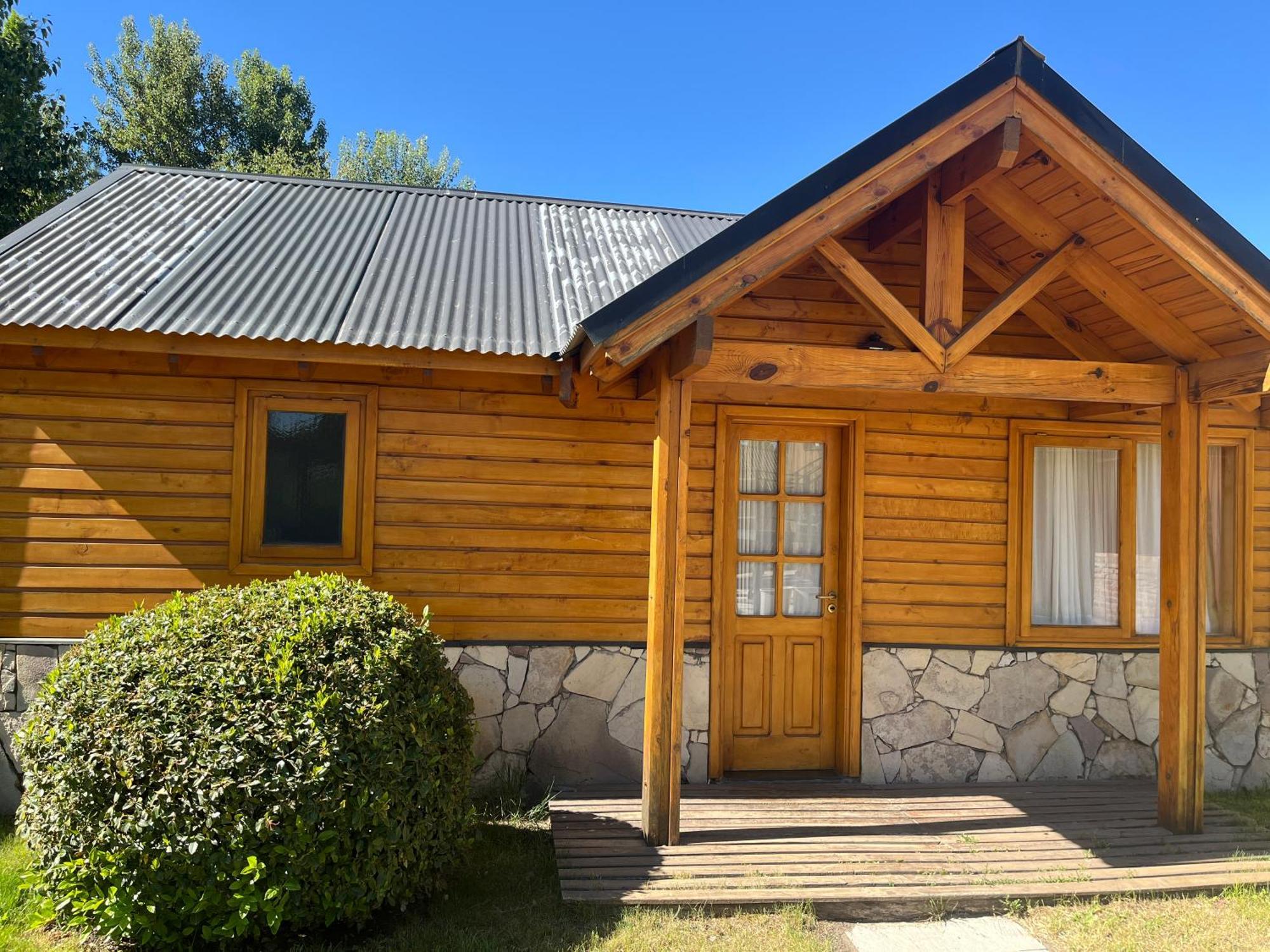 Complejo Hotelero Illihue - Cabanas & Hosteria Junín de los Andes 外观 照片
