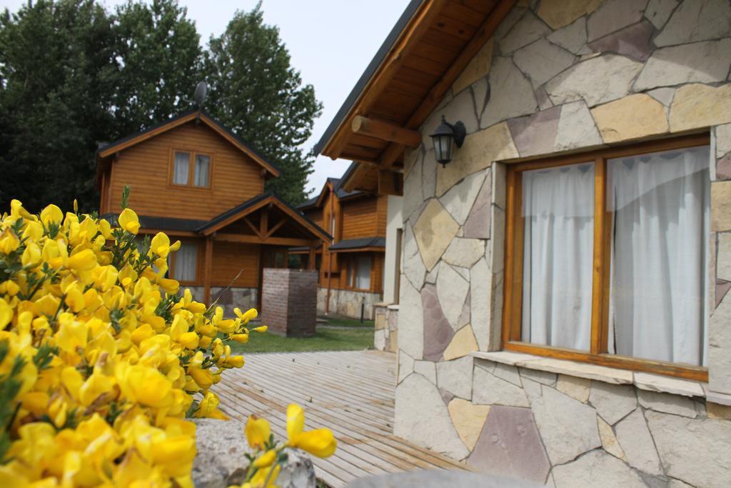 Complejo Hotelero Illihue - Cabanas & Hosteria Junín de los Andes 外观 照片